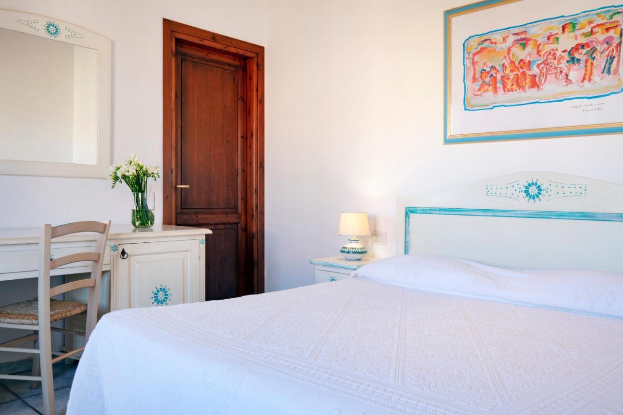 Li Suari Club Village San Teodoro  Eksteriør billede