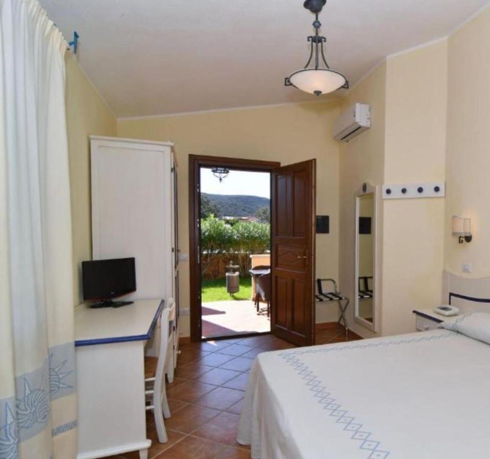 Li Suari Club Village San Teodoro  Eksteriør billede