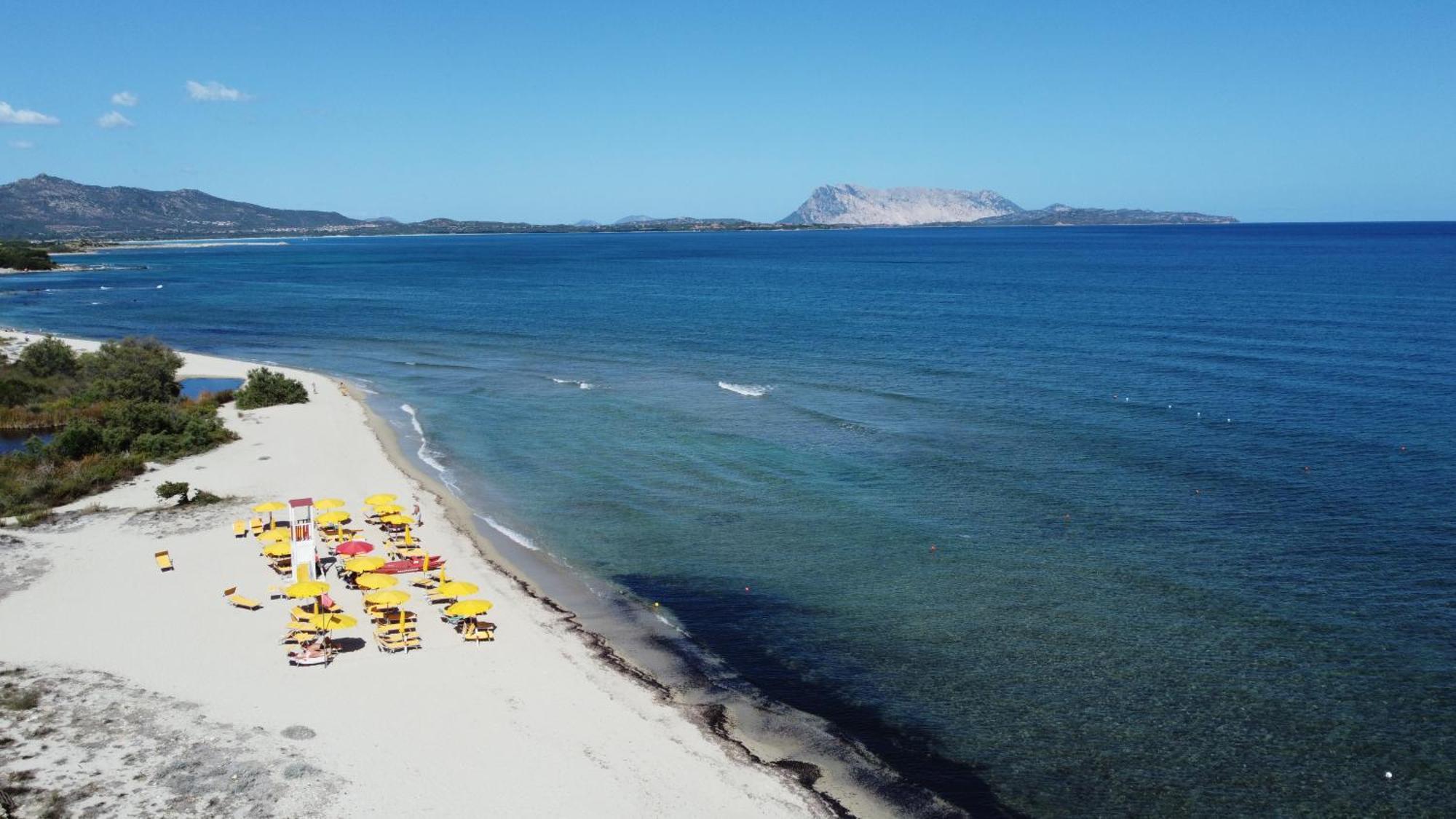 Li Suari Club Village San Teodoro  Eksteriør billede
