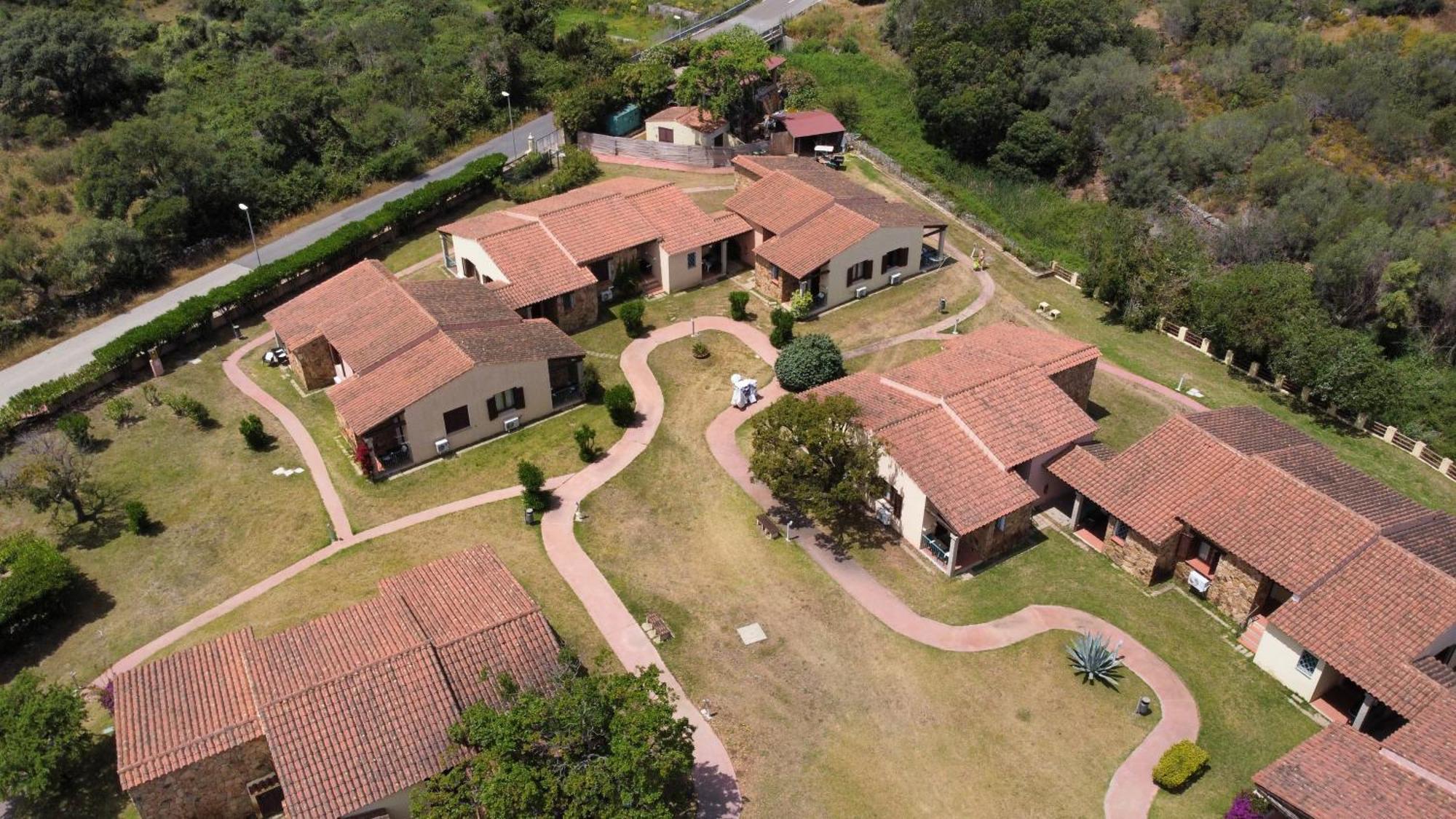 Li Suari Club Village San Teodoro  Eksteriør billede